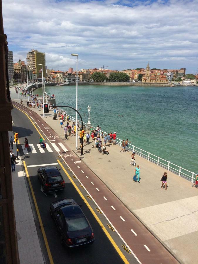 Vivienda En Gijon Frente Al Marヴィラ エクステリア 写真