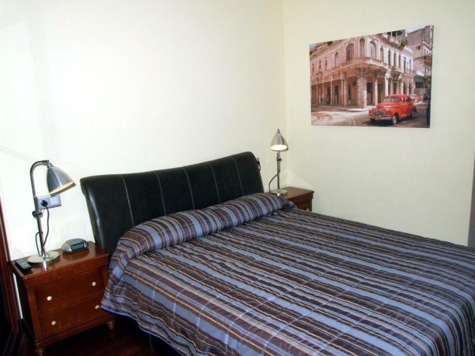 Vivienda En Gijon Frente Al Marヴィラ エクステリア 写真