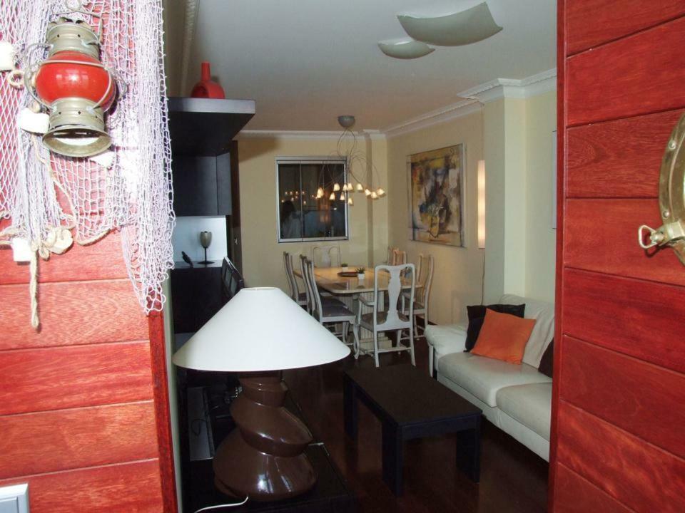 Vivienda En Gijon Frente Al Marヴィラ エクステリア 写真